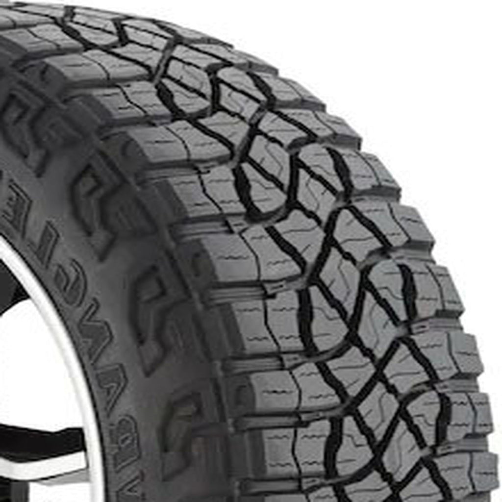 265/70R18 116T Tire W9362