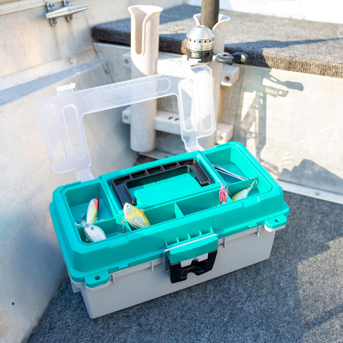 13" Tackle Box with Lift Out Tray Q216636