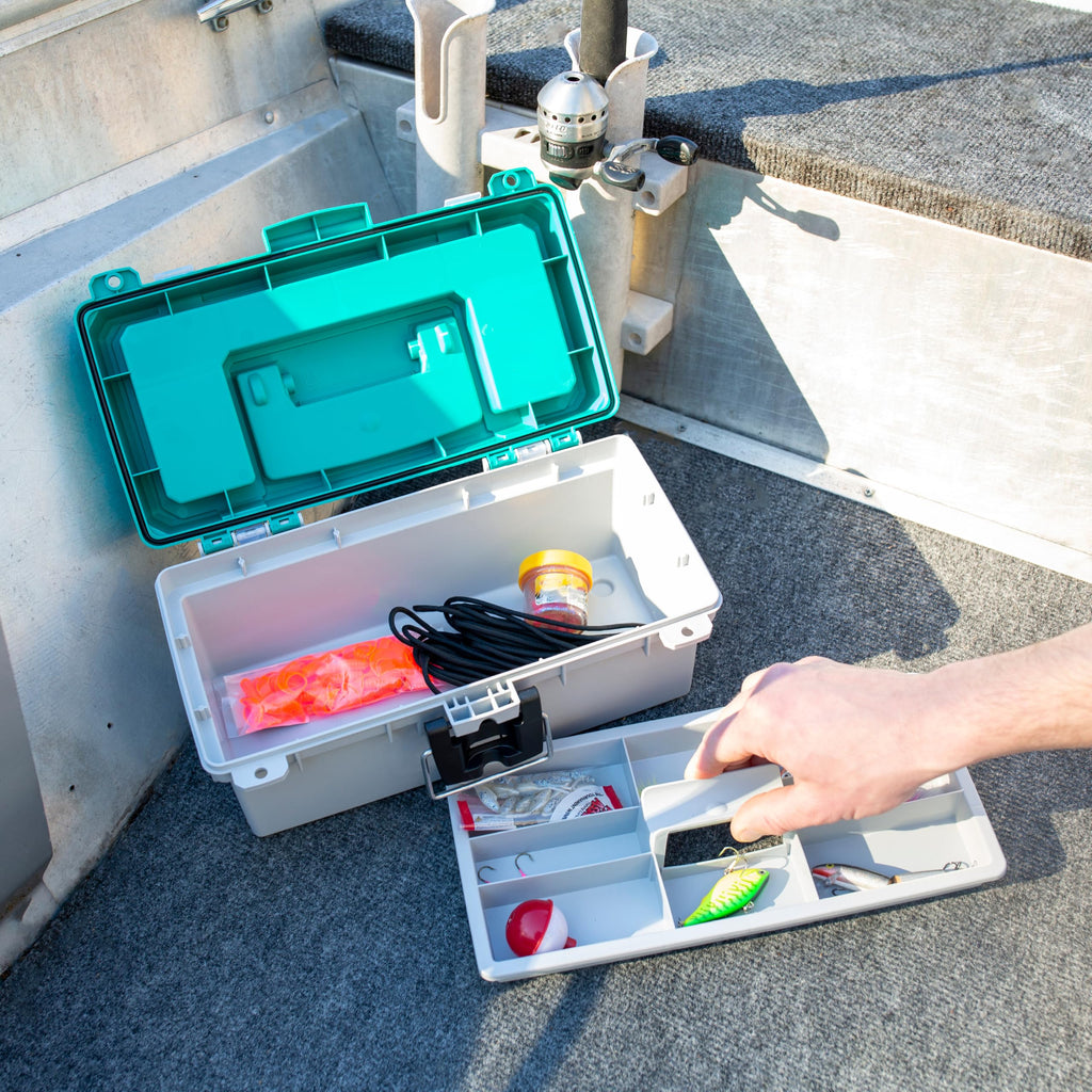 13" Tackle Box with Lift Out Tray Q216636